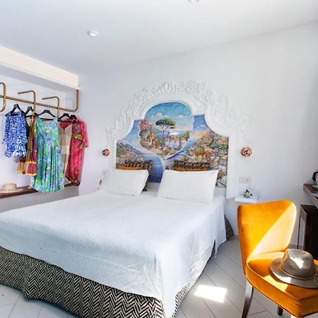 Bed and breakfast Le Palme Sorrente Extérieur photo