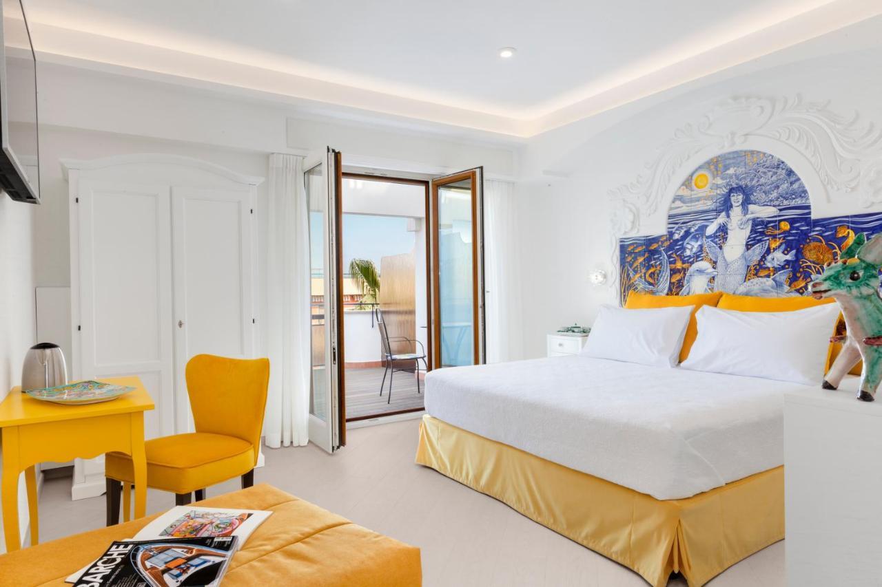 Bed and breakfast Le Palme Sorrente Extérieur photo
